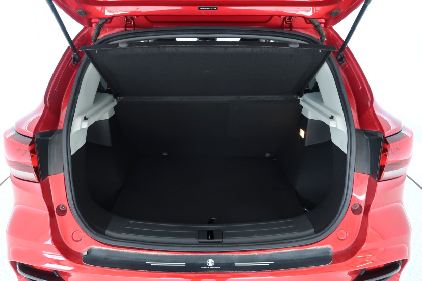 MG ZS SUV, 2022