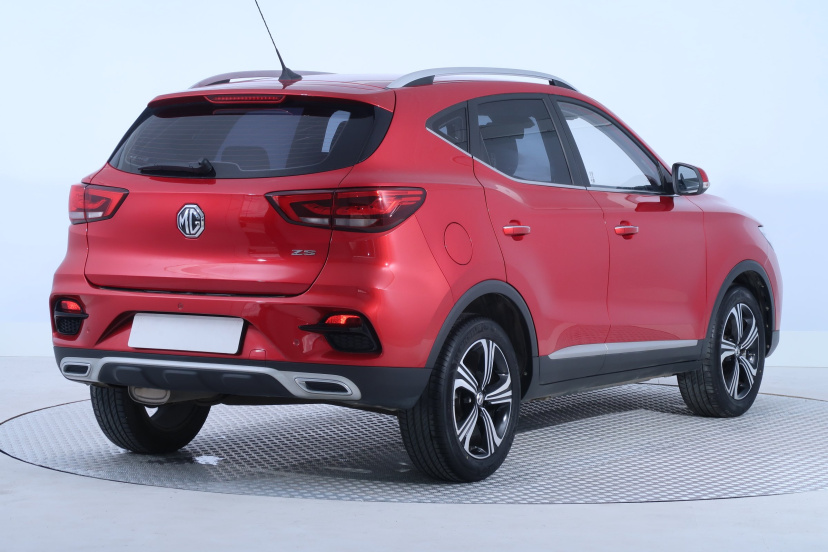 MG ZS SUV, 2022