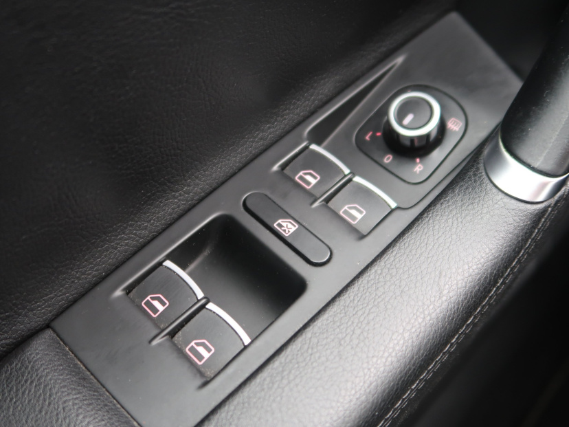 Volkswagen Passat, 2012