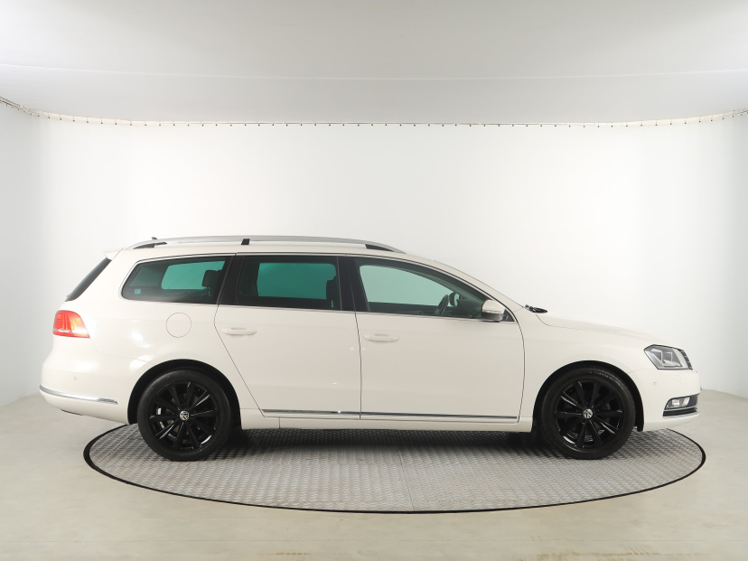 Volkswagen Passat, 2012