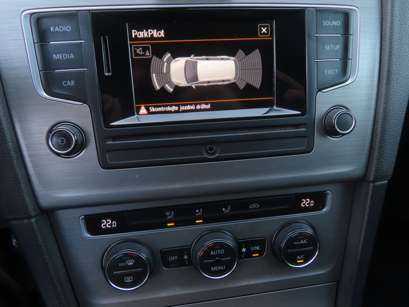 Volkswagen Golf, 2015