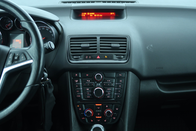 Opel Meriva, 2011