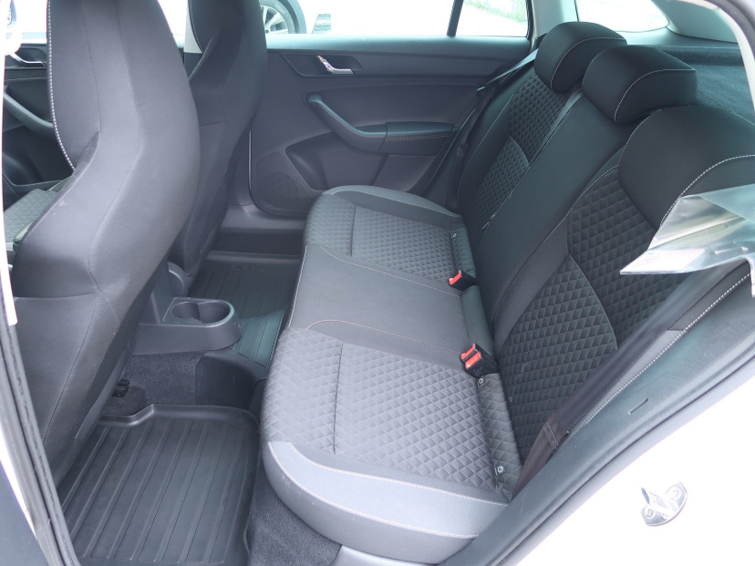 Škoda Rapid Spaceback, 2017