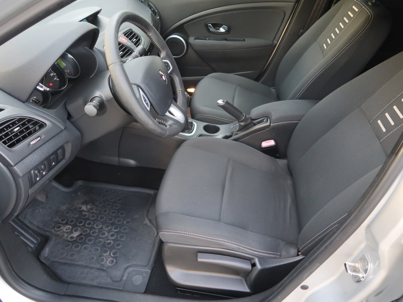 Renault Fluence, 2012