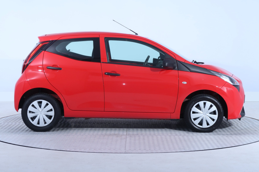 Toyota Aygo, 2021