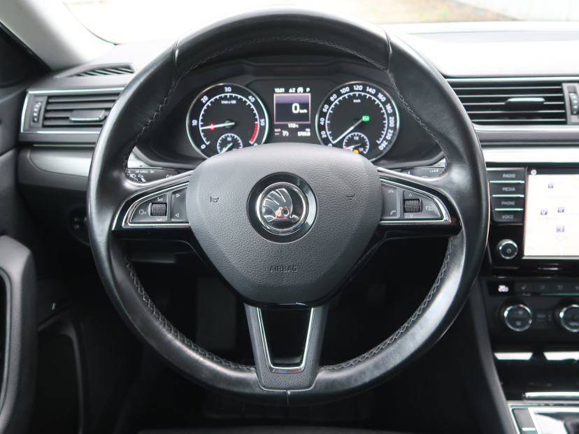 Škoda Superb, 2016