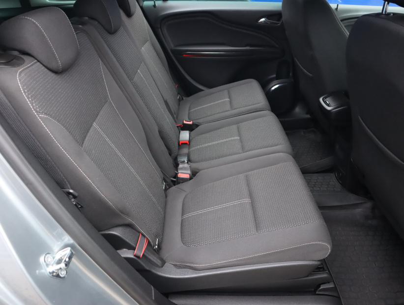 Opel Zafira, 2012