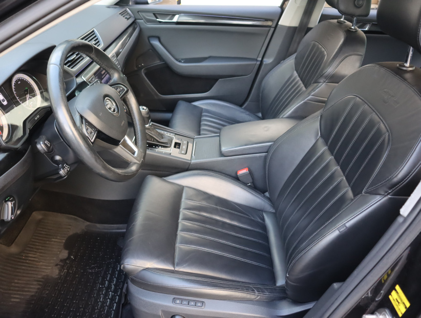 Škoda Superb, 2016