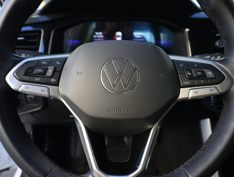 Volkswagen Polo, 2023