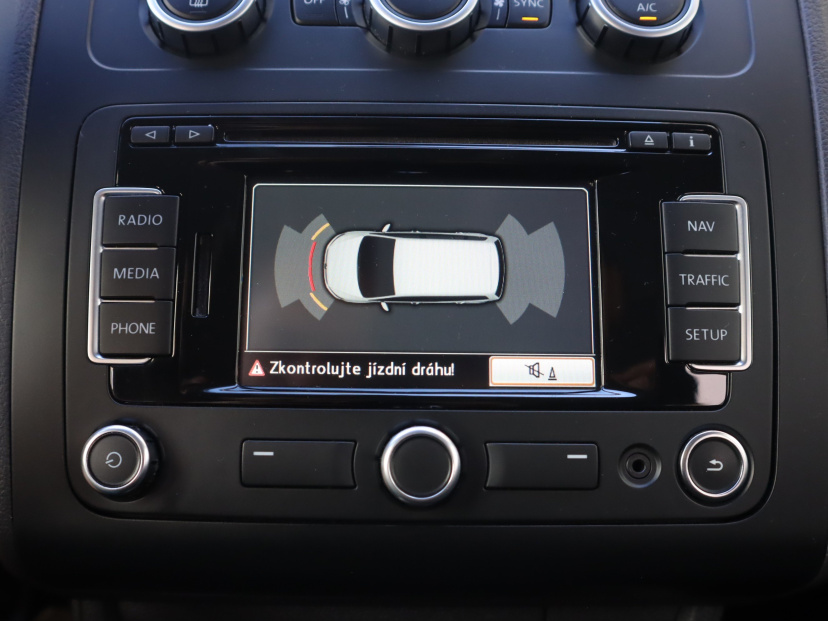 Volkswagen Touran, 2014