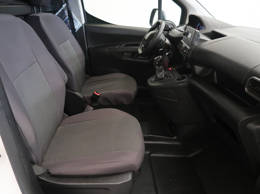 Peugeot Partner, 2020