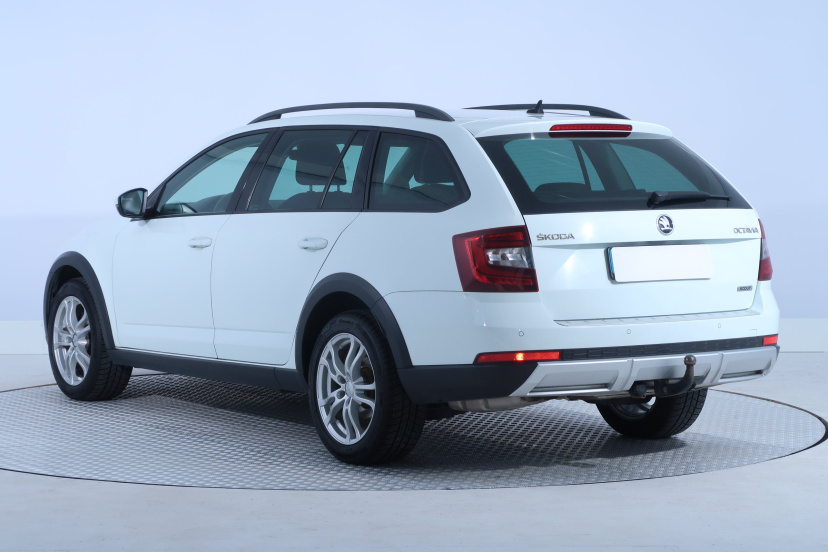 Škoda Octavia Scout, 2017