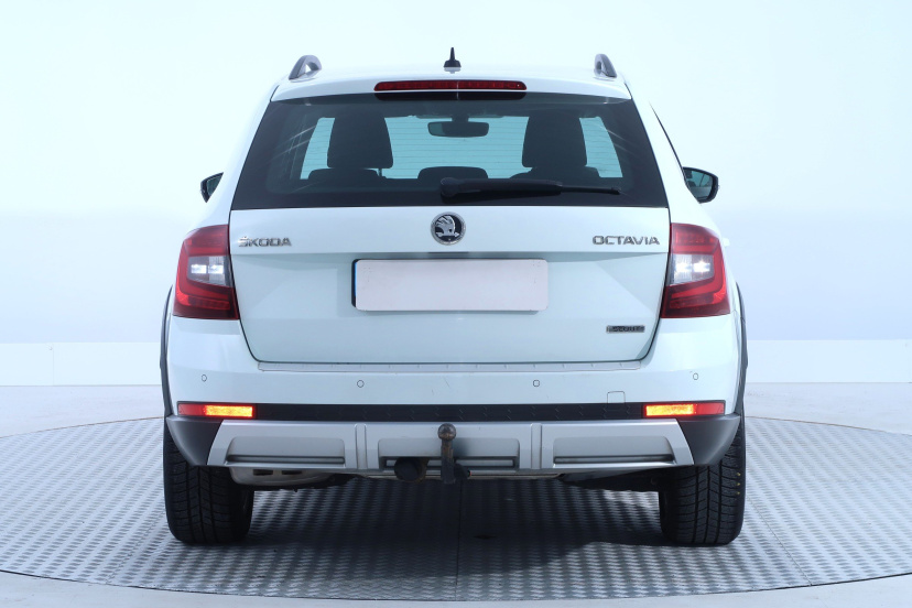 Škoda Octavia Scout, 2017