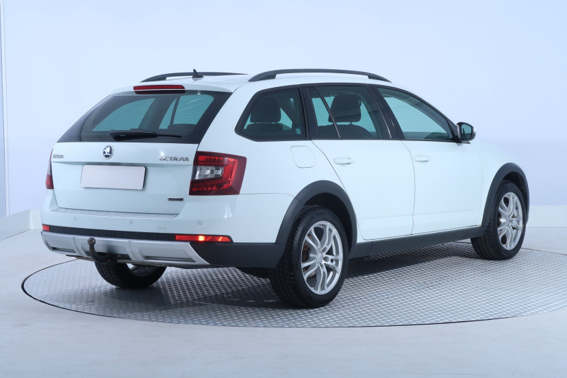 Škoda Octavia Scout, 2017