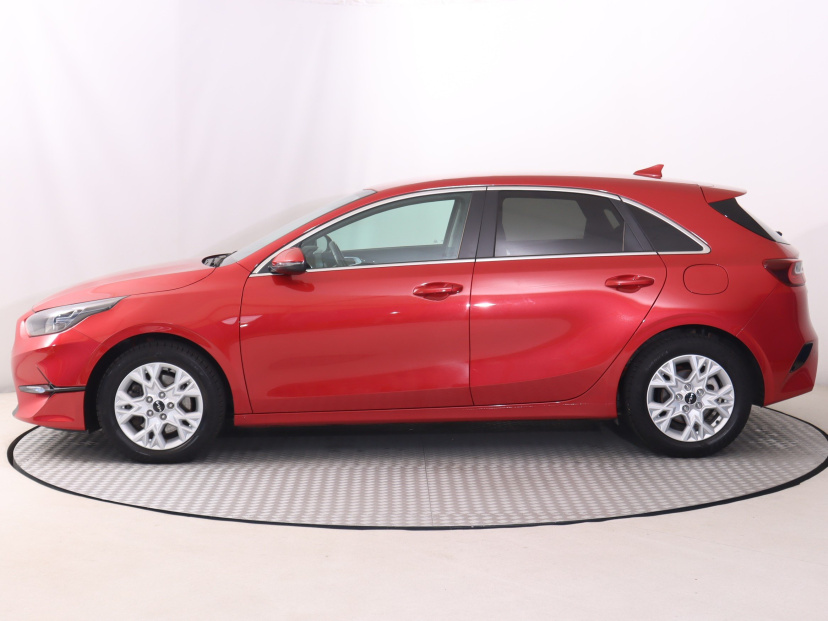 Kia Ceed, 2022