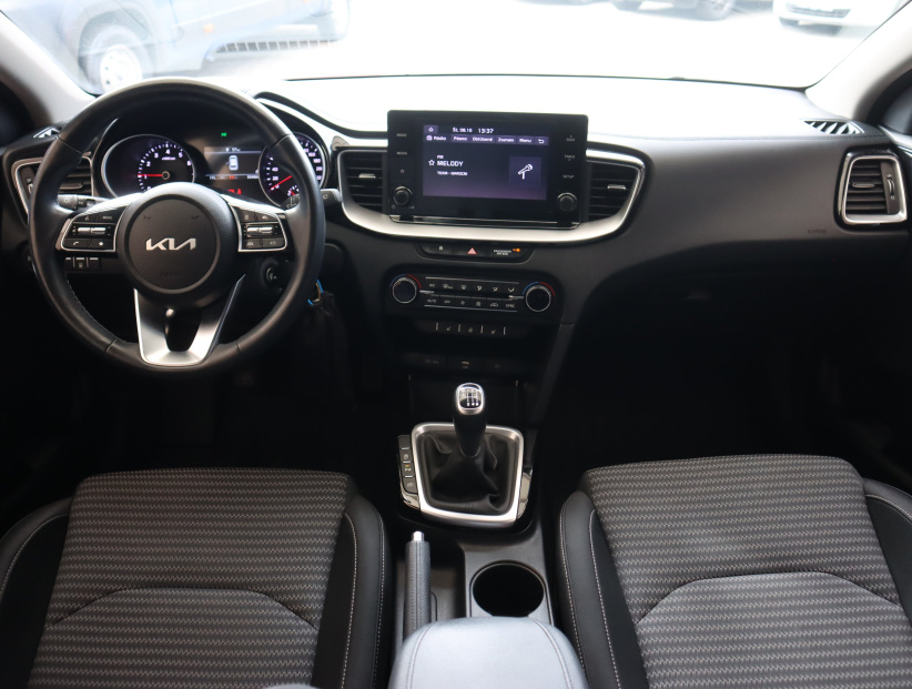 Kia Ceed, 2022