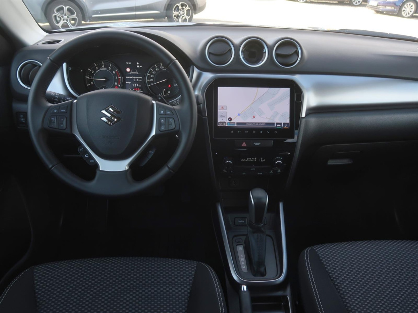 Suzuki Vitara, 2025
