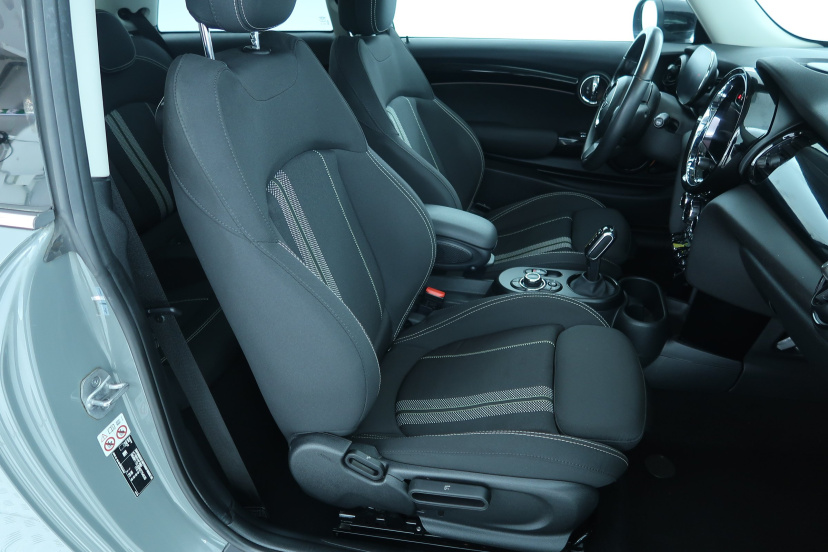 MINI 3-door, 2022