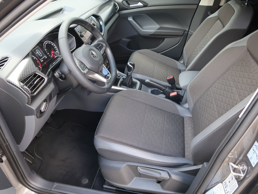 Volkswagen T-Cross, 2019