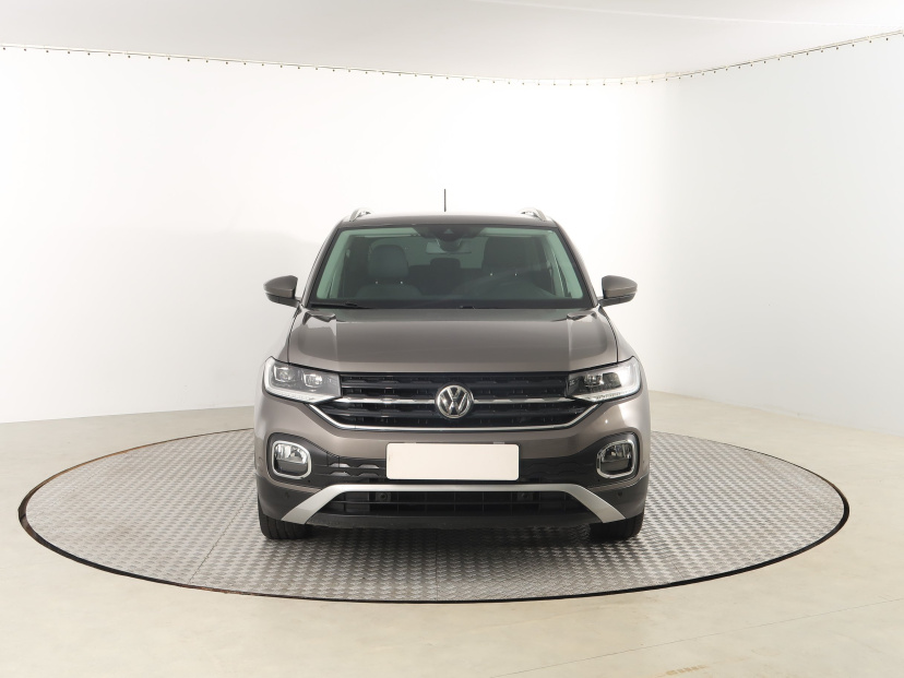 Volkswagen T-Cross, 2019