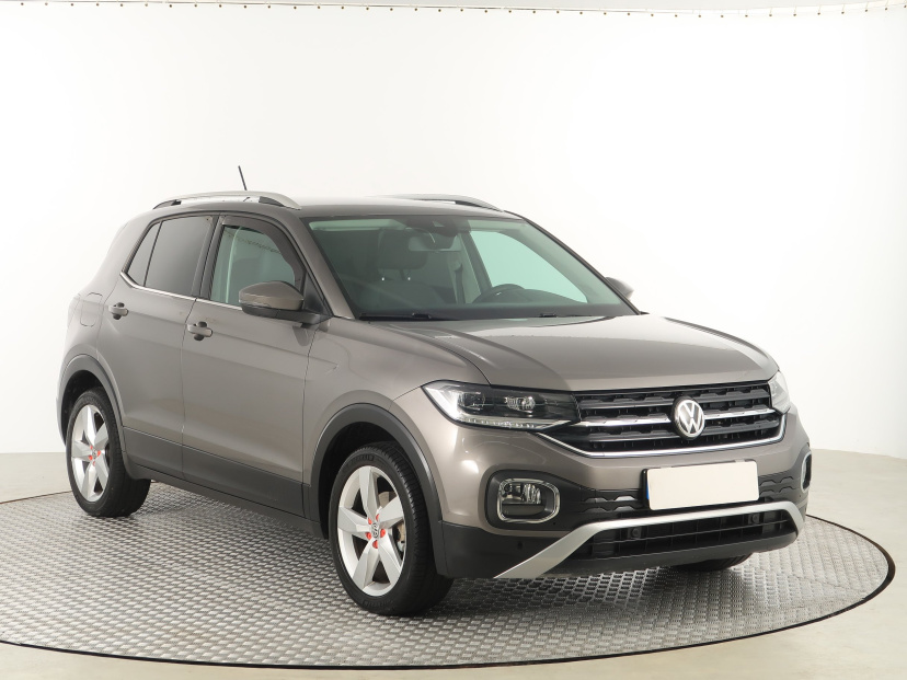 Volkswagen T-Cross, 2019