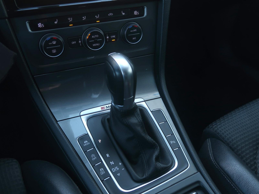 Volkswagen Golf, 2016