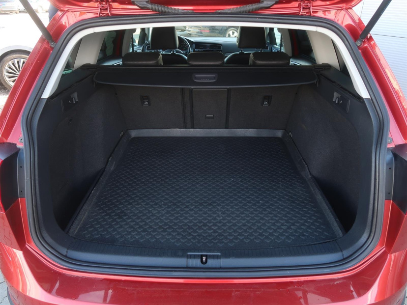 Volkswagen Golf, 2016
