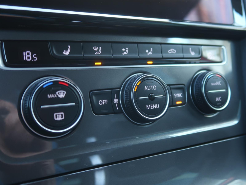 Volkswagen Golf, 2016