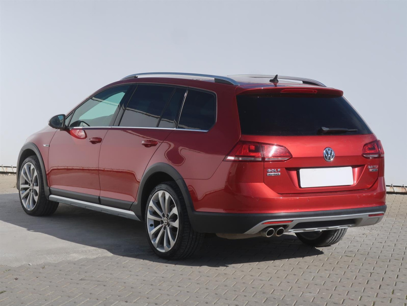 Volkswagen Golf, 2016