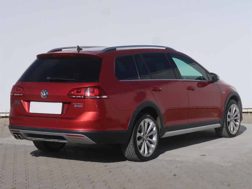 Volkswagen Golf, 2016