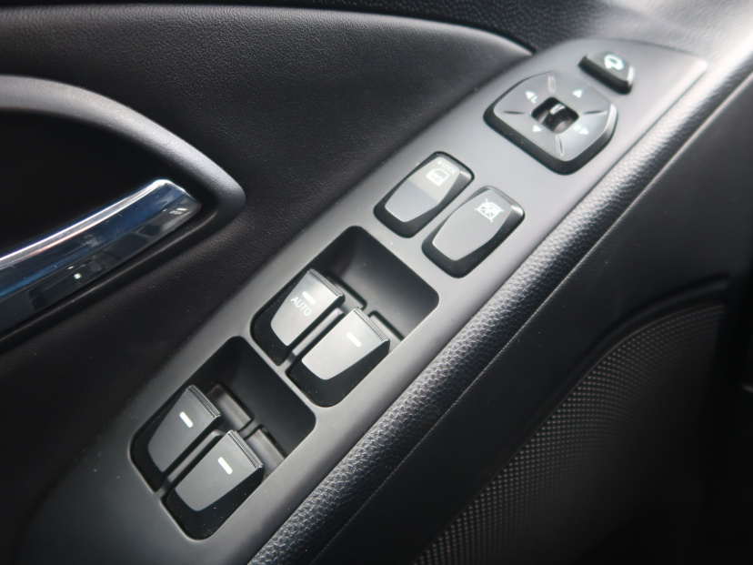 Hyundai ix35, 2012