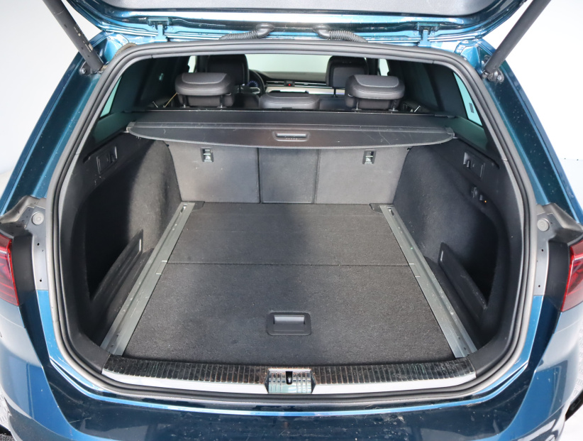 Volkswagen Passat, 2023