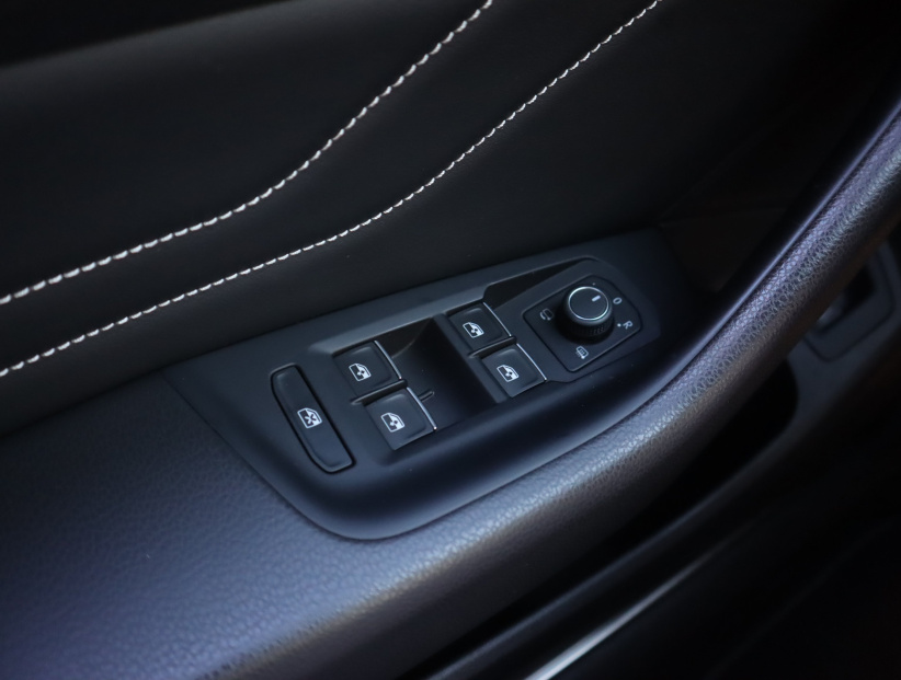 Volkswagen Passat, 2023