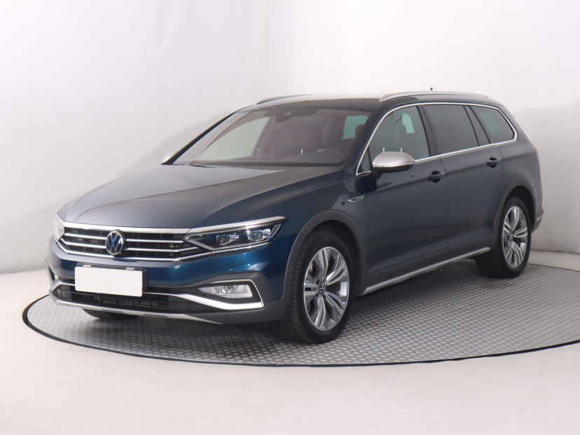 Volkswagen Passat, 2023