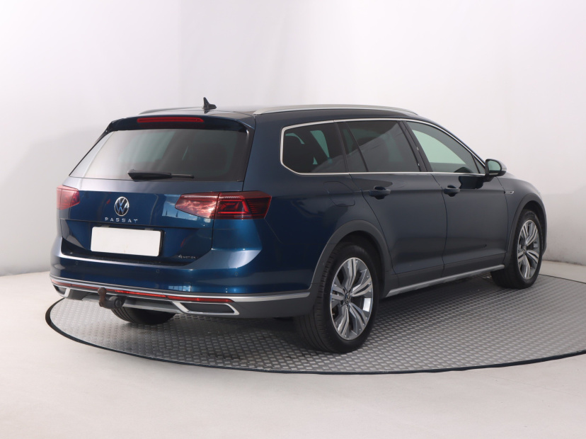 Volkswagen Passat, 2023