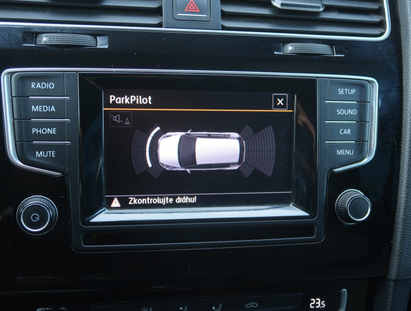 Volkswagen Golf, 2014