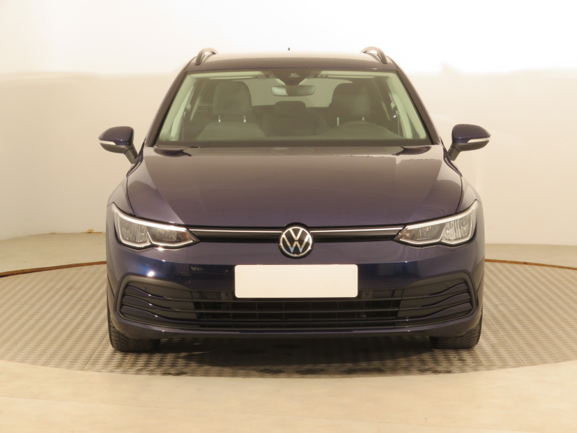 Volkswagen Golf, 2021