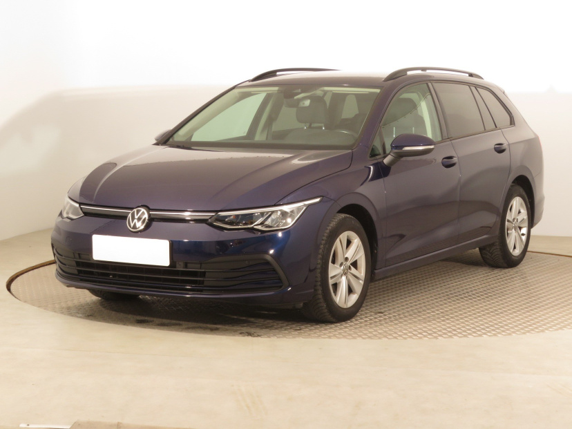 Volkswagen Golf, 2021
