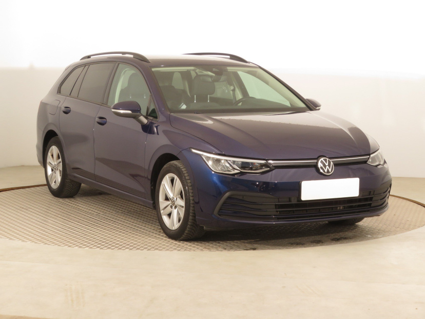 Volkswagen Golf, 2021