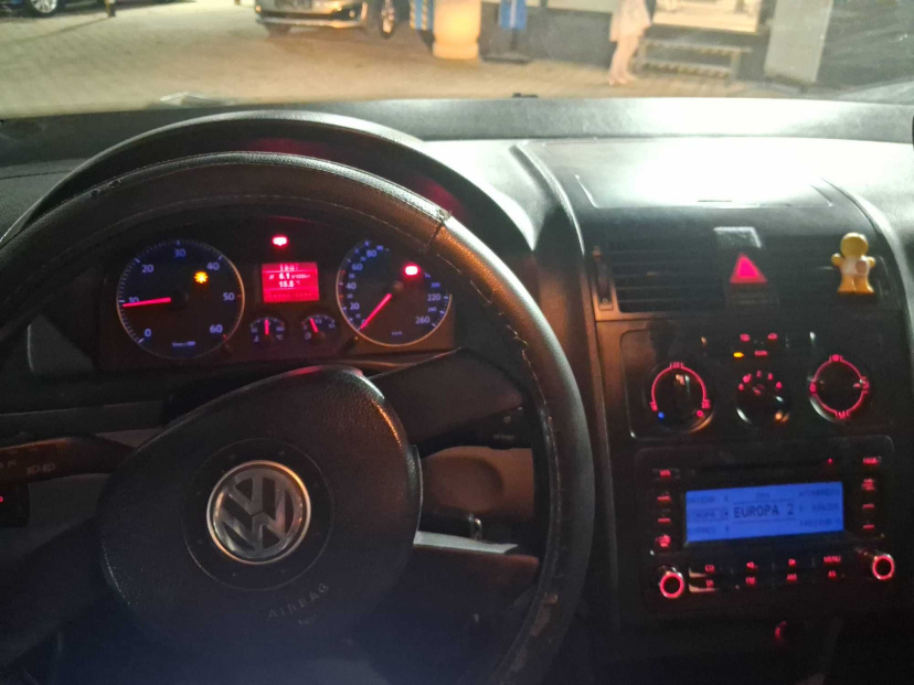Volkswagen Touran, 2003