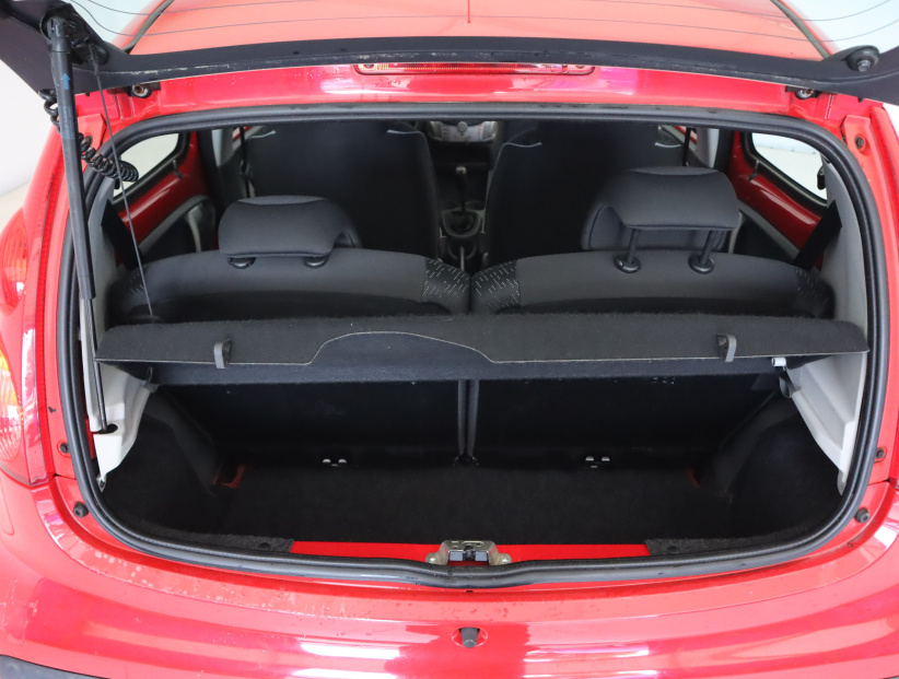 Peugeot 107, 2010