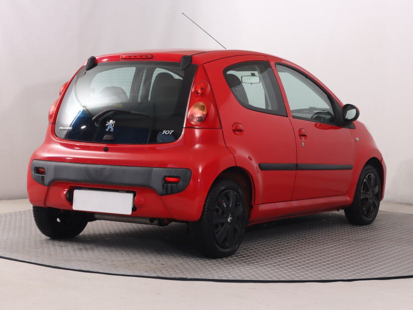 Peugeot 107, 2010