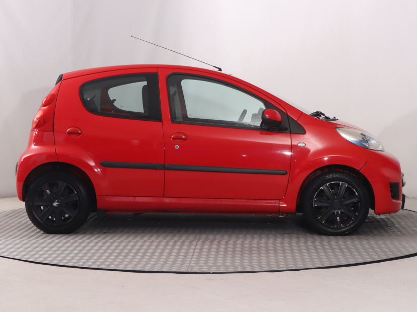 Peugeot 107, 2010