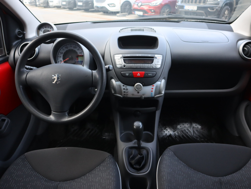 Peugeot 107, 2010