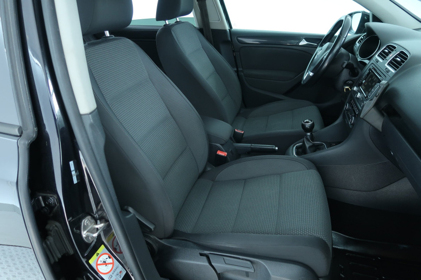 Volkswagen Golf, 2012