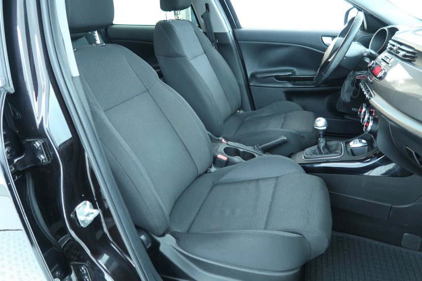 Alfa Romeo Giulietta, 2011