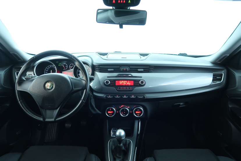 Alfa Romeo Giulietta, 2011