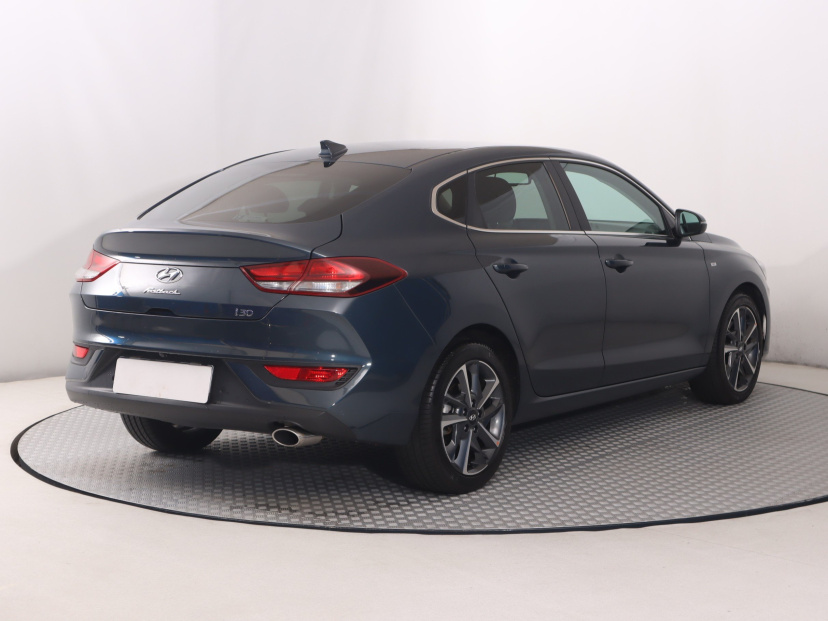 Hyundai i30 Fastback, 2022