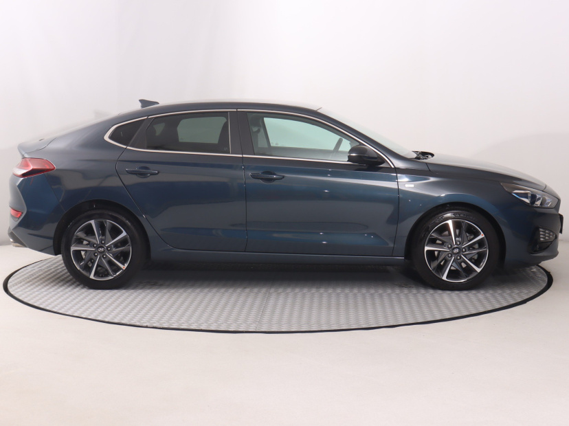 Hyundai i30 Fastback, 2022