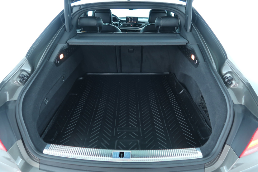 Audi A7, 2012
